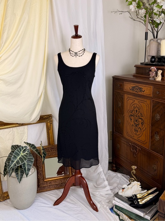 Robbie Bee Dresses & Skirts - Robbie Bee Black Beaded Sleeveless Midi Dress Vintage 90s Goth